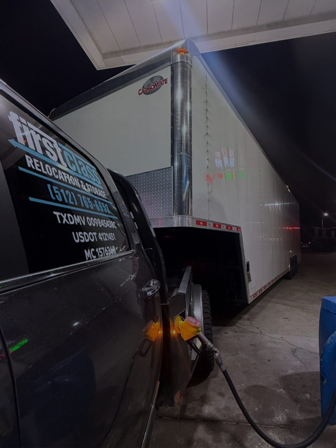 First Class Relocation branded moving truck serving the Dallas Fort Worth area